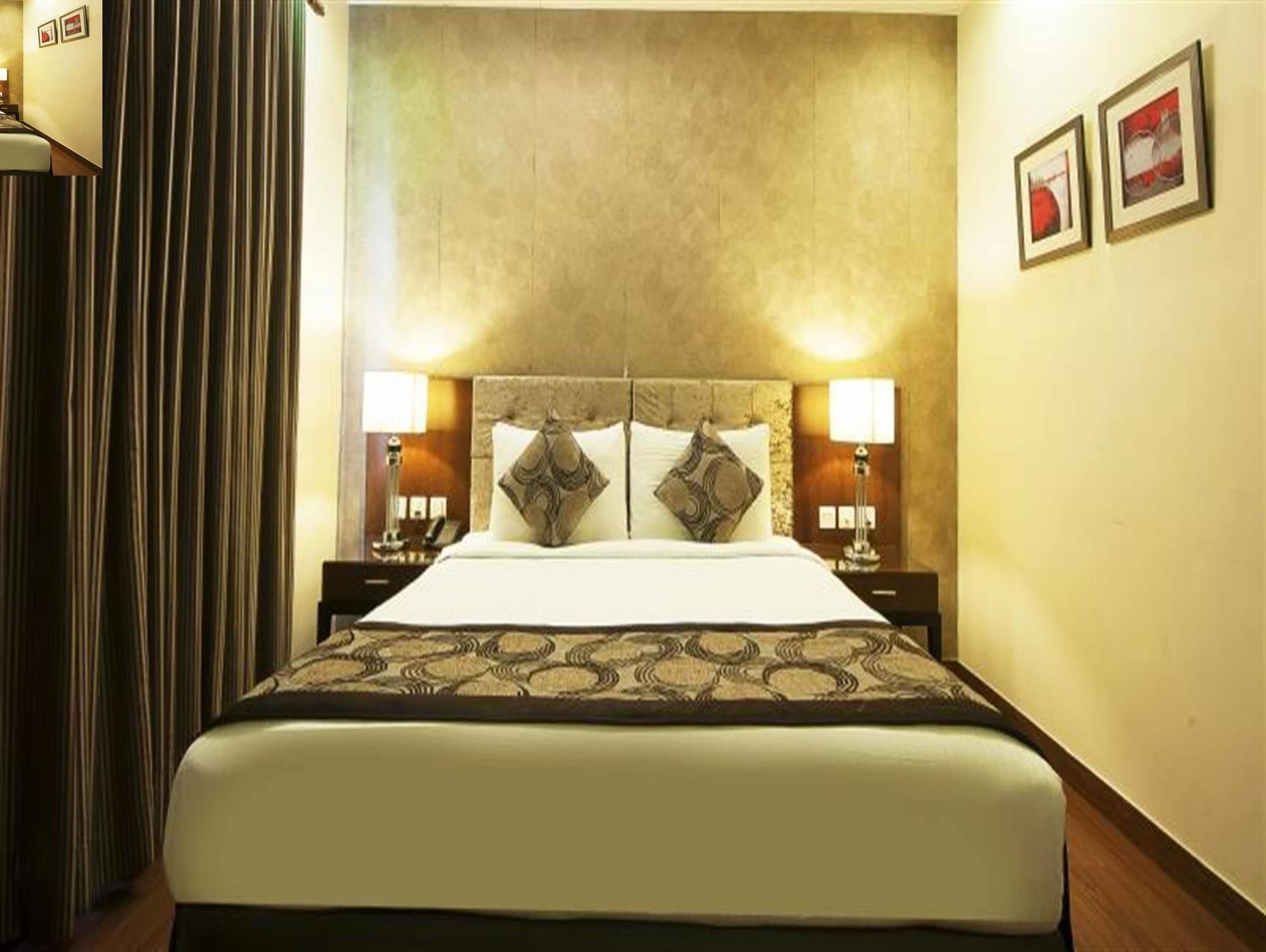 Alpina Hotels & Suites Ню Делхи Екстериор снимка